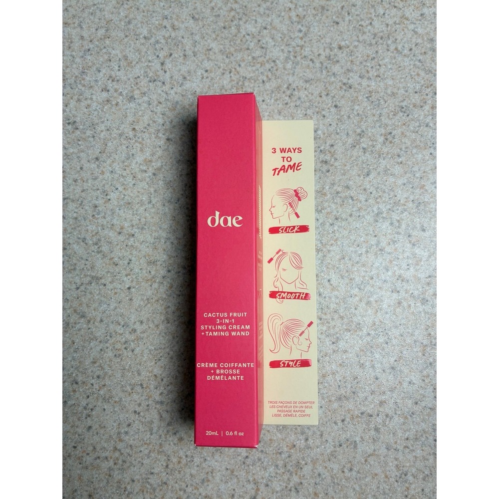 dae Cactus Fruit 3-in-1 styling cream +taming wand